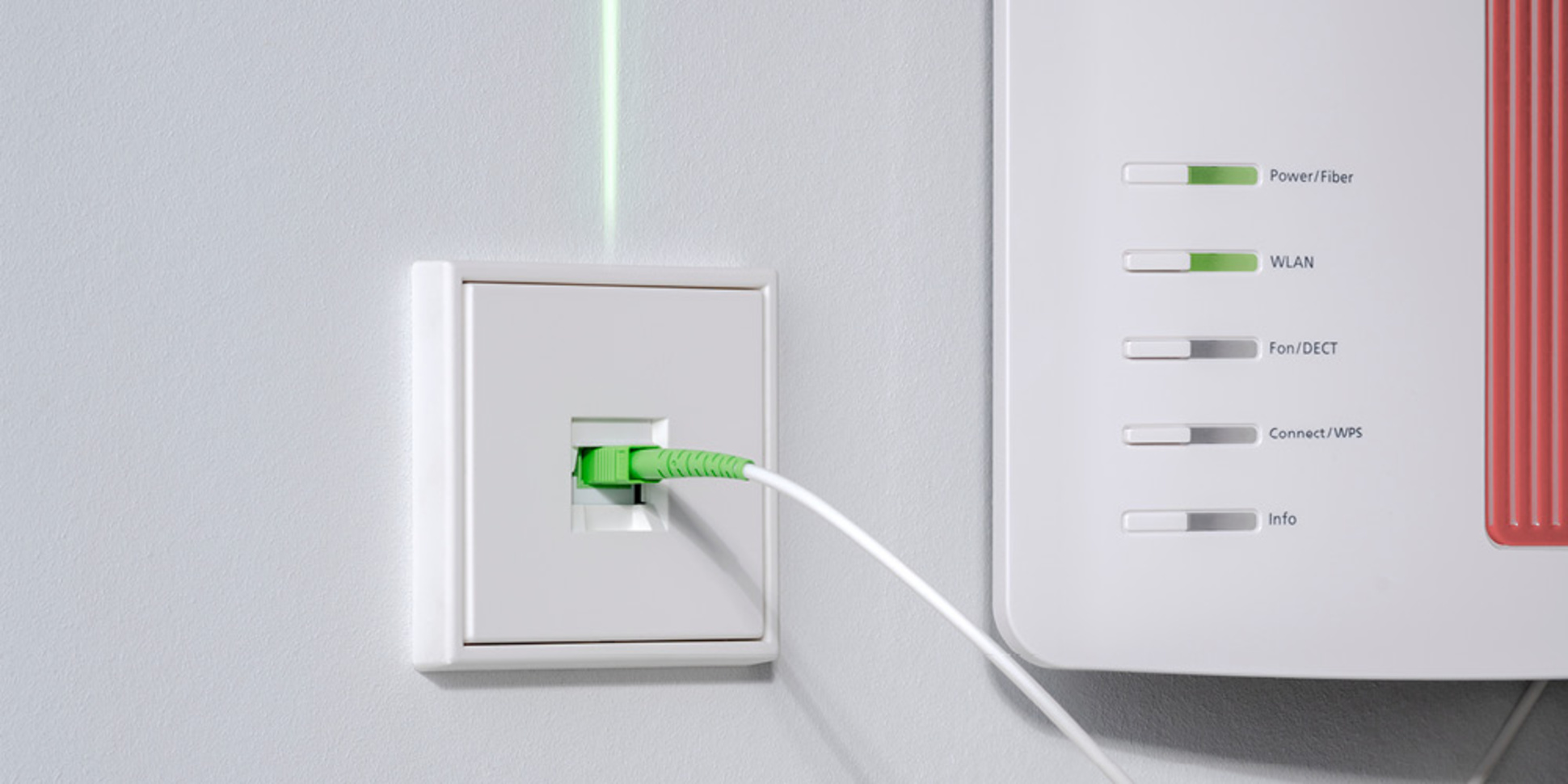 Die neuen Glasfaser-Anschlussdosen bei Elektrotechnik Florian Schmitt in Gemünden